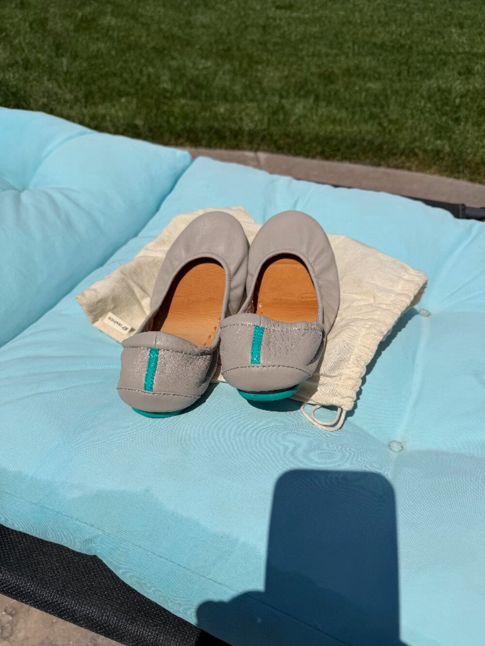 Tieks Feather Gray size 8 Excellent Condition